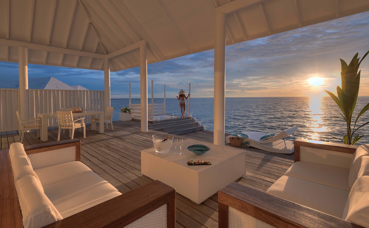 Thudufushi-Over-Water-Villa-Suite-VKP-2025.-023.jpg