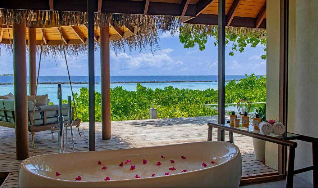 baros_maldives.jpg
