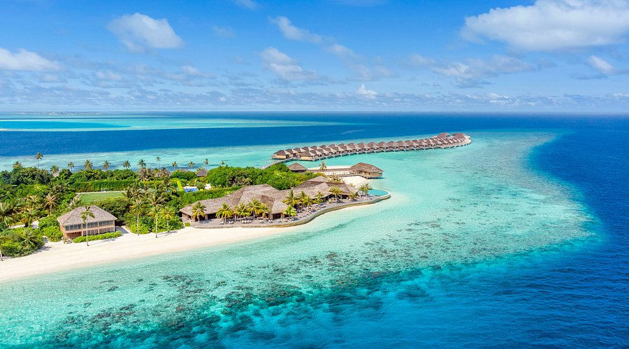 hurawalhi-island-resort_2.jpg